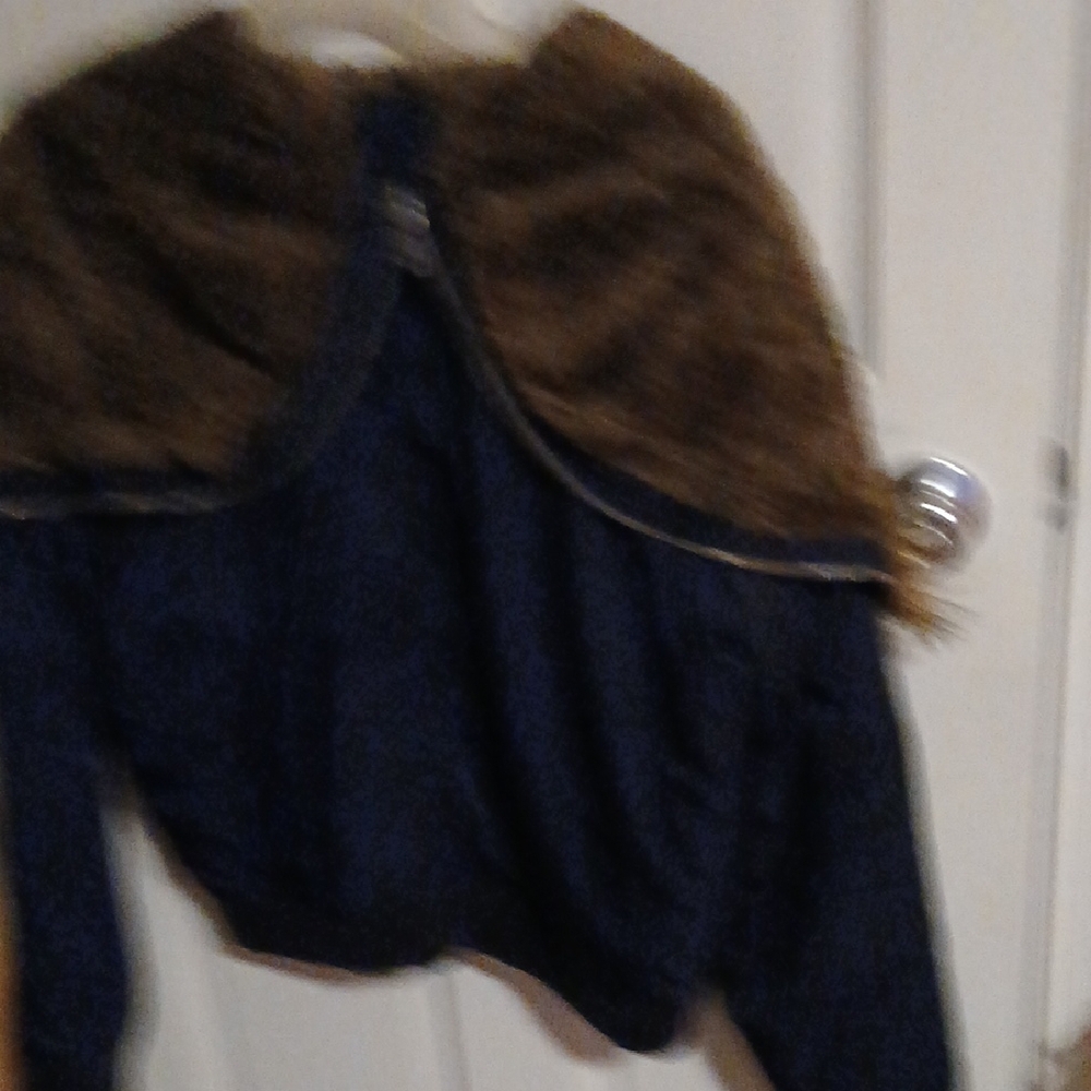 American Eagle Outfitters Brown Faux Fur Jacket - Picture 4 of 6